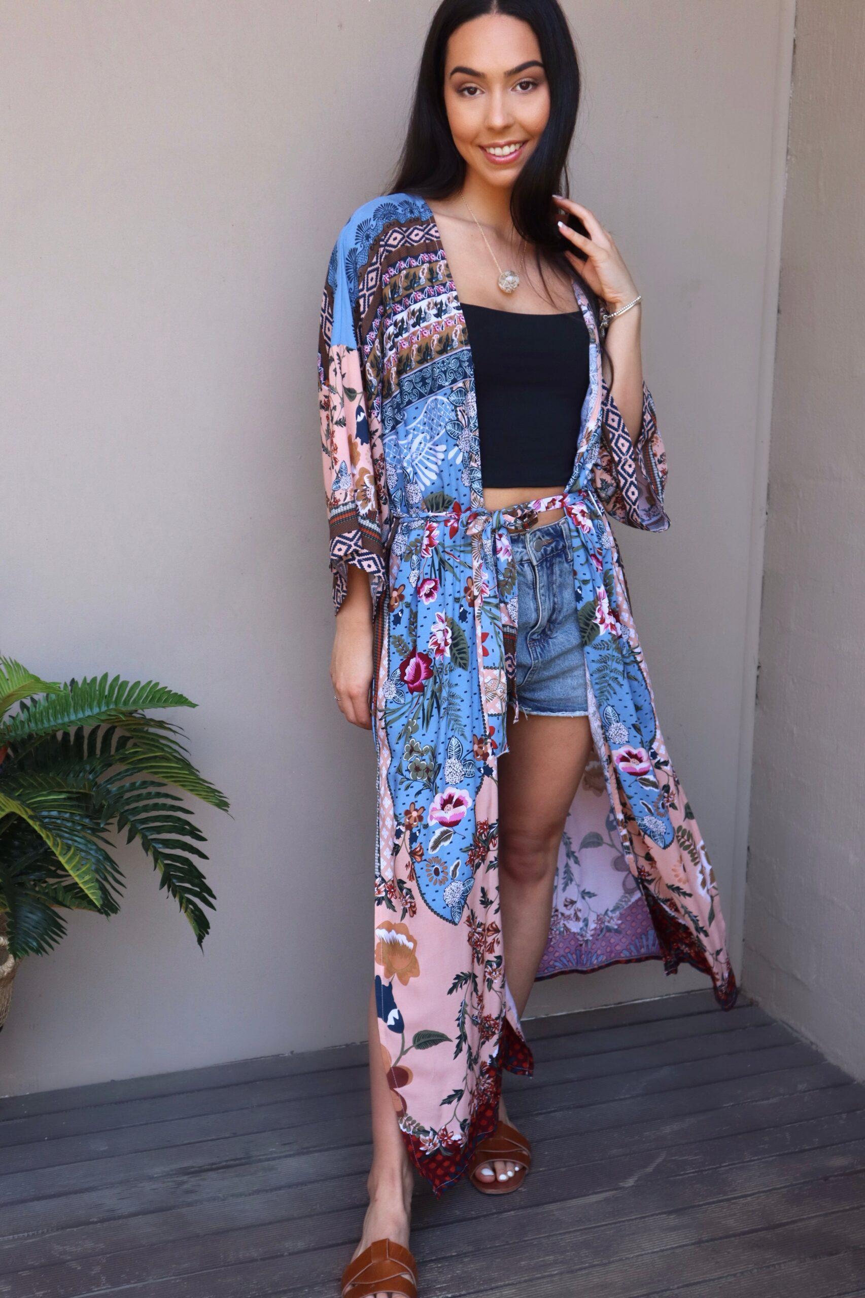 'Fiona' Printed Long Sleeve Beach Wear Long Kimono Jacket in FLORAL BLUSH 1